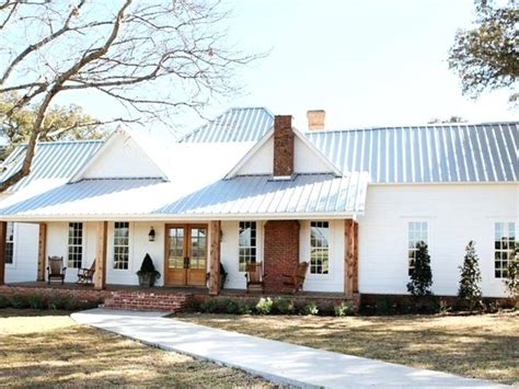 white house silver metal roof|white house with galvalume roof.